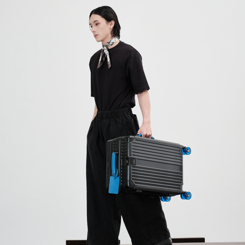 SIGNICIA Identity Capsule Set (Klein Blue) 4x Wheels, 2x Handle and 1x Luggage Tag